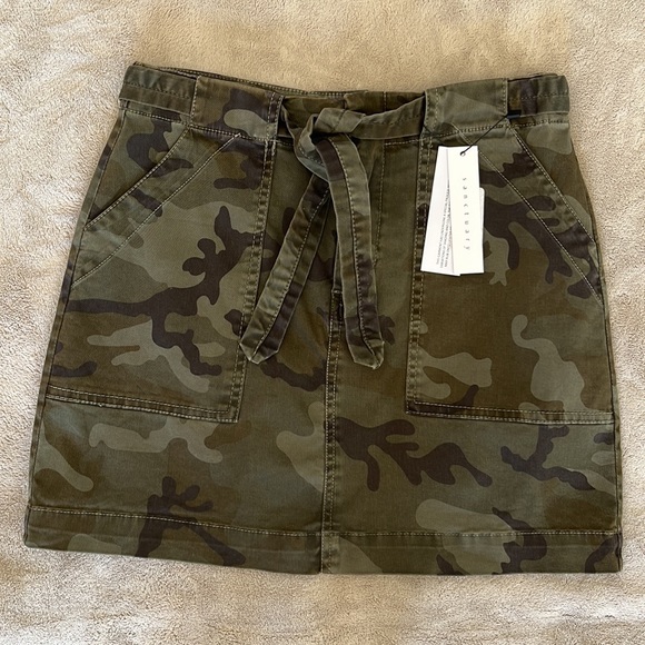 Revolve Sanctuary Camo Emerson Skirt - Picture 2 of 9